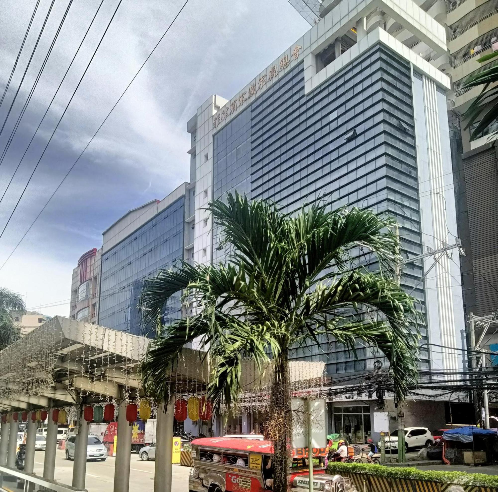 Pristinehotel Manila Exterior foto