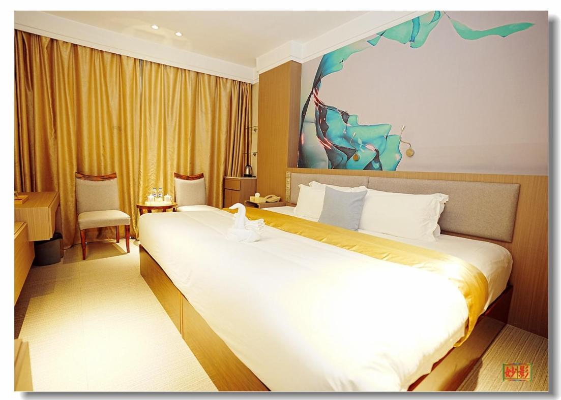 Pristinehotel Manila Exterior foto